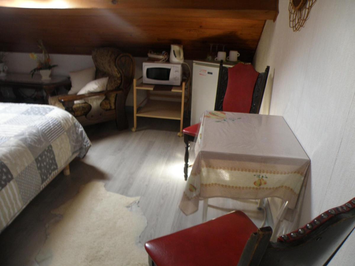 Chambres D'Hotes Le Pavillon Du Charme Cousances-les-Forges Eksteriør billede